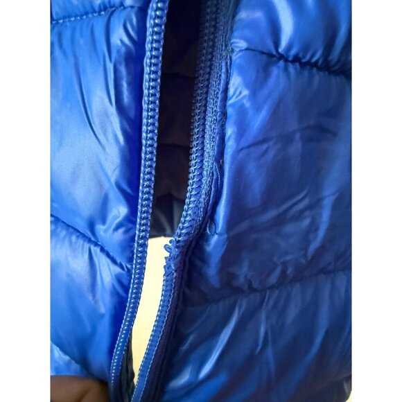 Youth size medium blue puffer coat - Picture 3 of 9